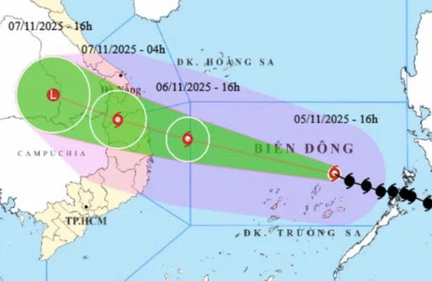VIETNAM AIRLINES ĐIỀU CHỈNH KẾ HOẠCH KHAI THÁC DO ẢNH HƯỞNG CỦA BÃO SỐ 13 - LẦN 1