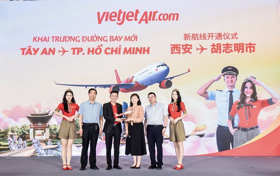 Vietjet khai trương đường bay Tây An - TP HCM