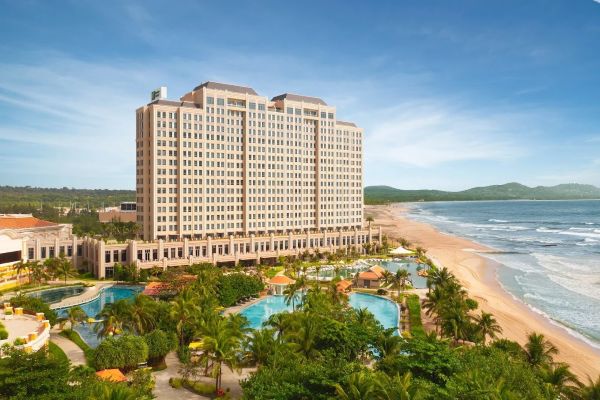 Holiday Inn Resort Ho Tram Beach 5 Sao: Ưu Đãi Half Board Trọn Gói Chỉ Từ 3.100.000 VNĐ