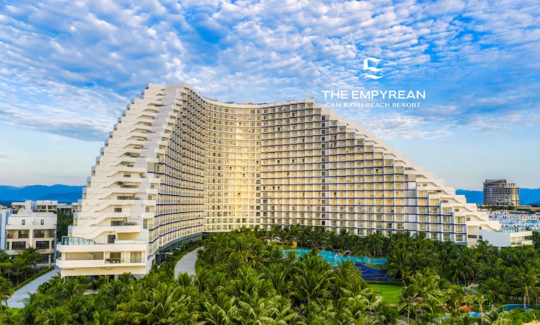 The Empyrean Cam Ranh Beach Resort