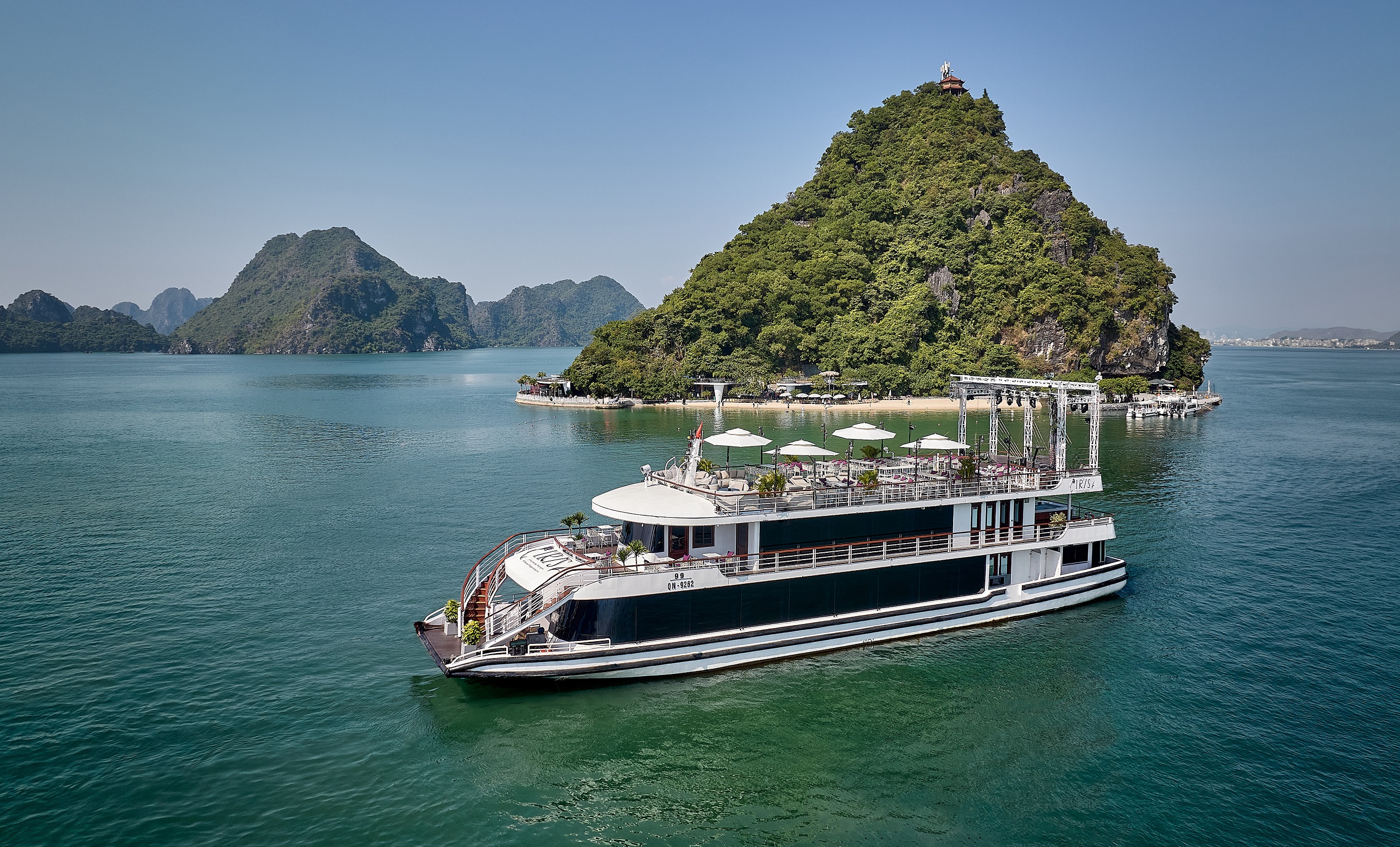 Iris Cruise 